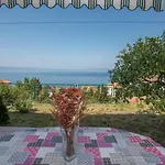 6 Apartman Podgora